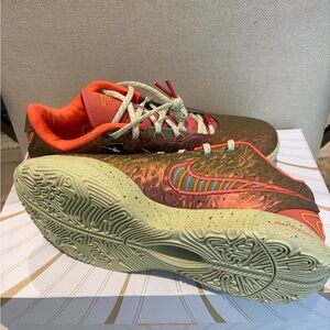 Nike Athletic Shoes in Olive and Orange